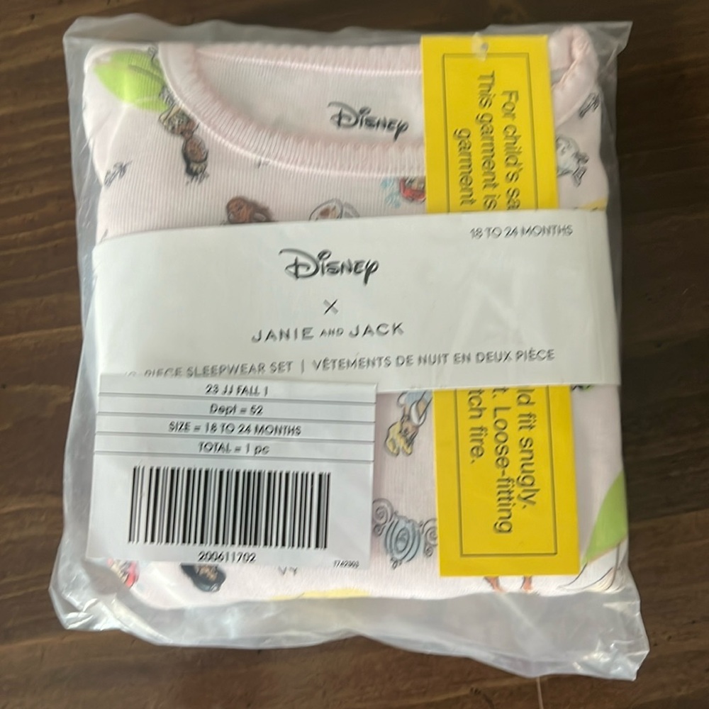 Janie & Jack Long Sleeve and Pants PJ set NWT